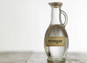 Vinegar to clean a smelly mattress