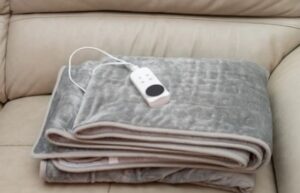 Heated blanket to your mattress feel softer